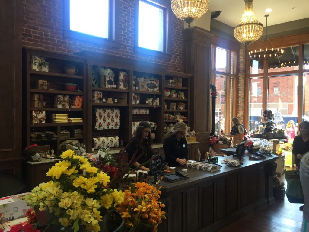 Visiting The Pioneer Woman Mercantile in Pawhuska.