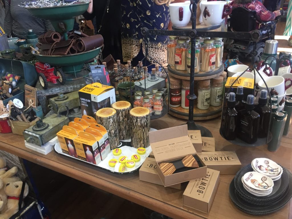 The Best Items From Ree Drummond's Mercantile Shop