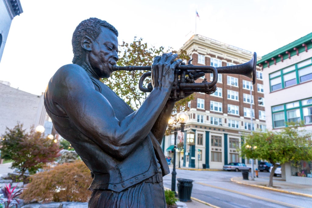 Miles Davis Statue in Alton