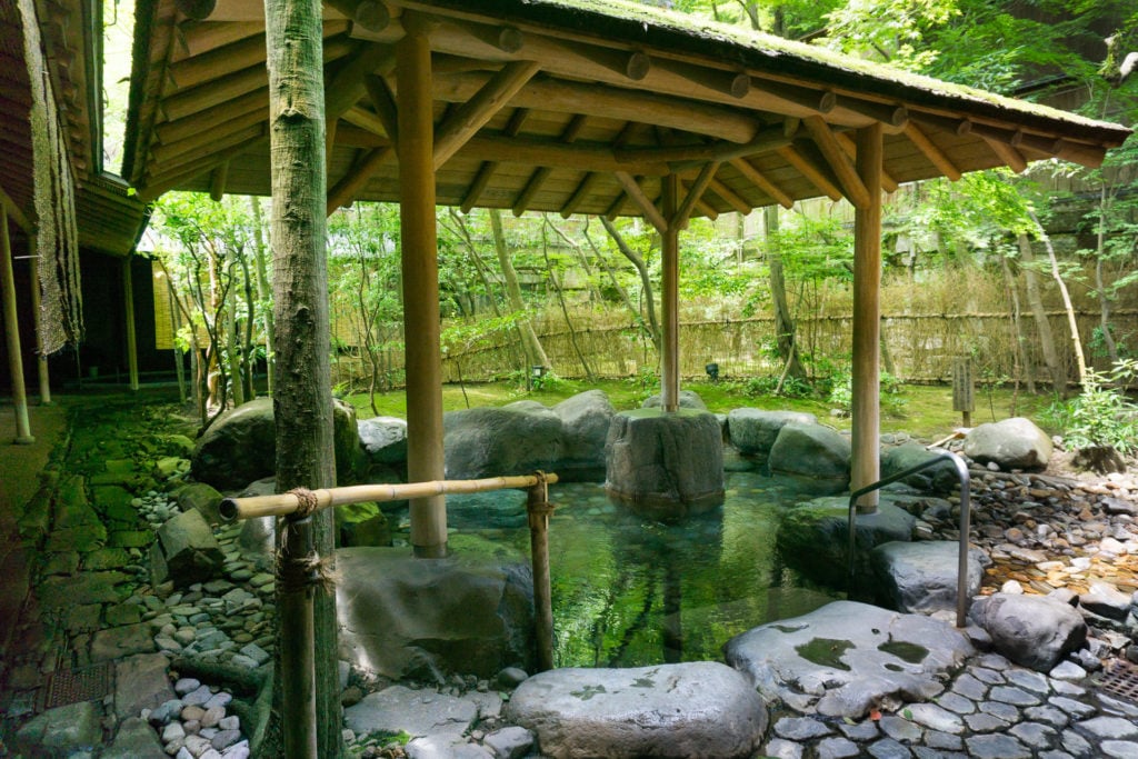 Outdoor Public Onsen Hot Spring - Nishimuraya Hotel Shogetsutei Kinosaki Onsen Ryokan- Kinosaki Onsen, Japan