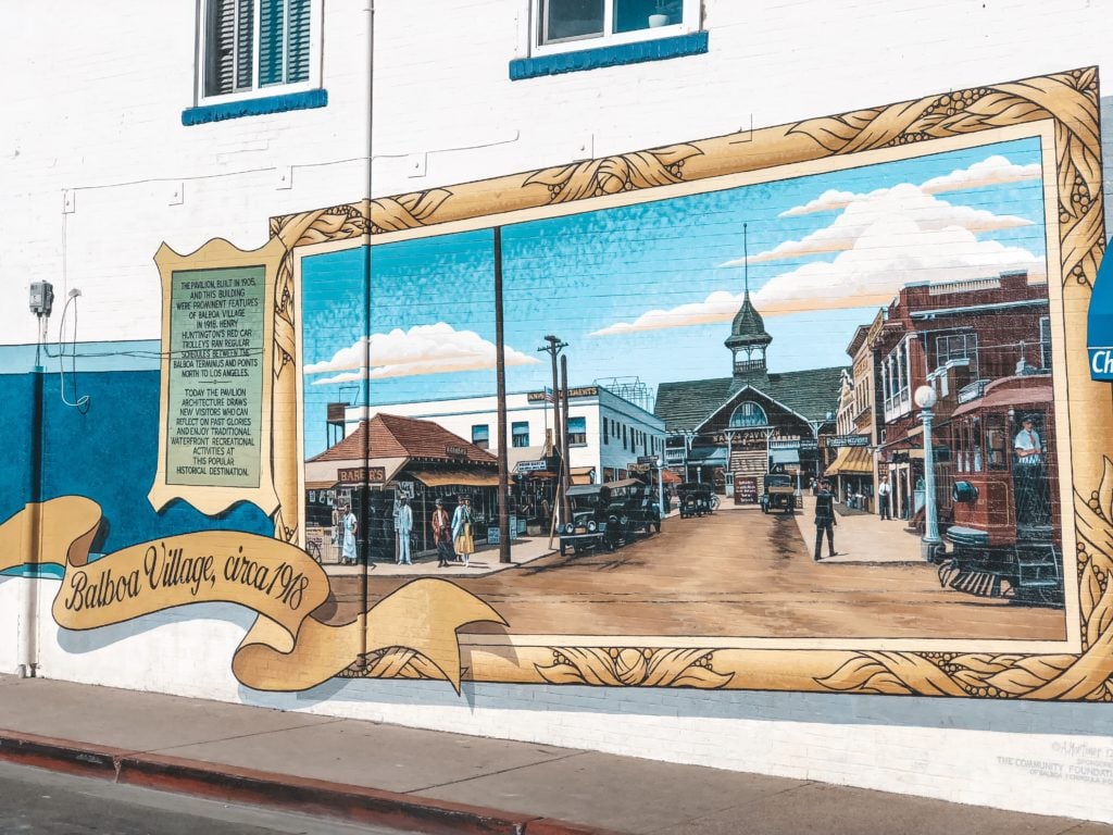 Mural of Balboa Island attractions