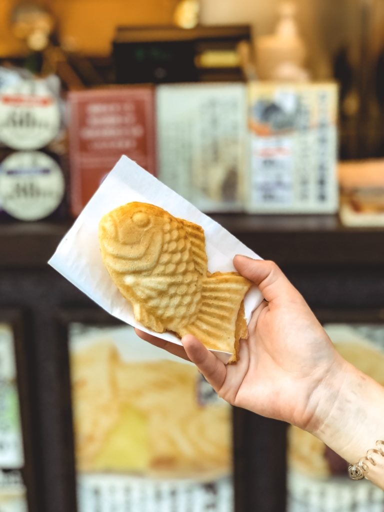 Fish shaped cake called a Taiyaki.