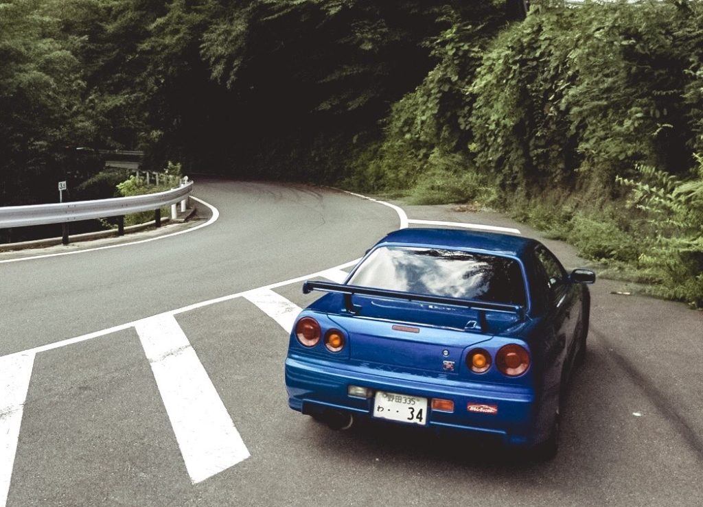 Nissan Skyline R34 GT-R rental in Japan.