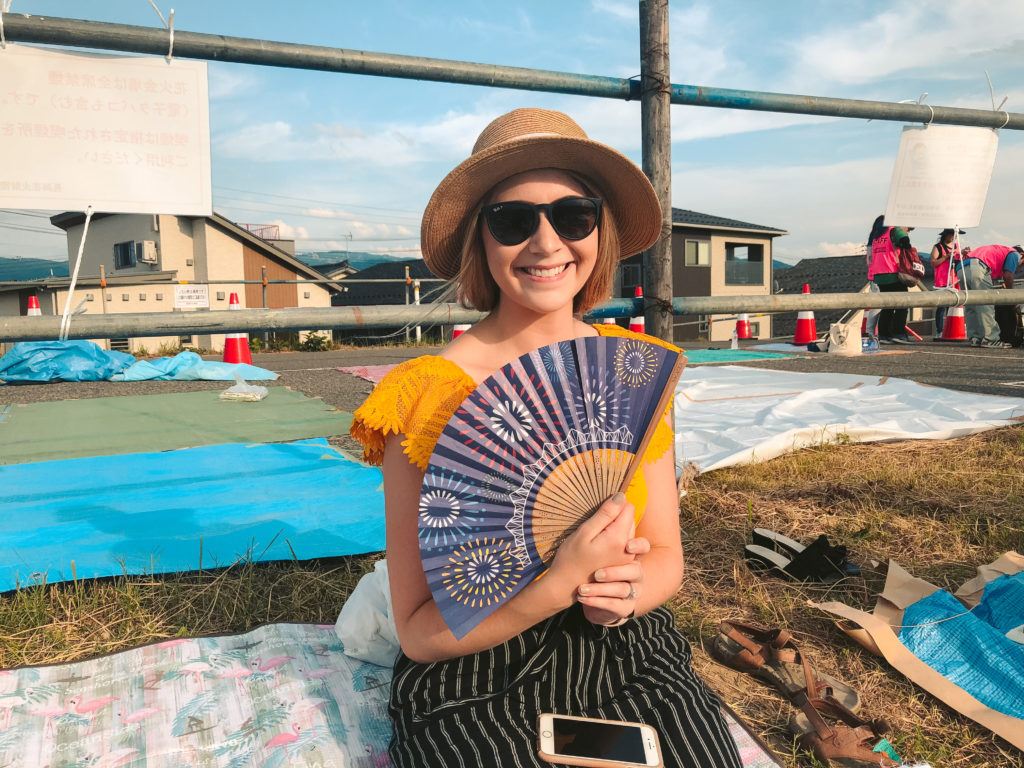 Free seating area at the Nagaoka Hanabi Matsuri