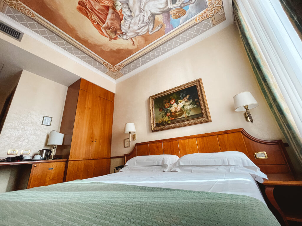 Hotel Amalfi in Rome, Italy