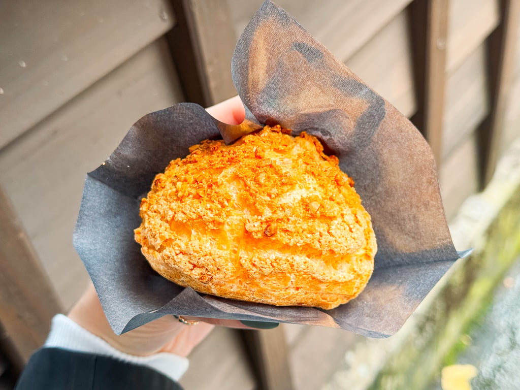 Cream puff from Pâtisserie Roku in Kurokawa Onsen, Japan